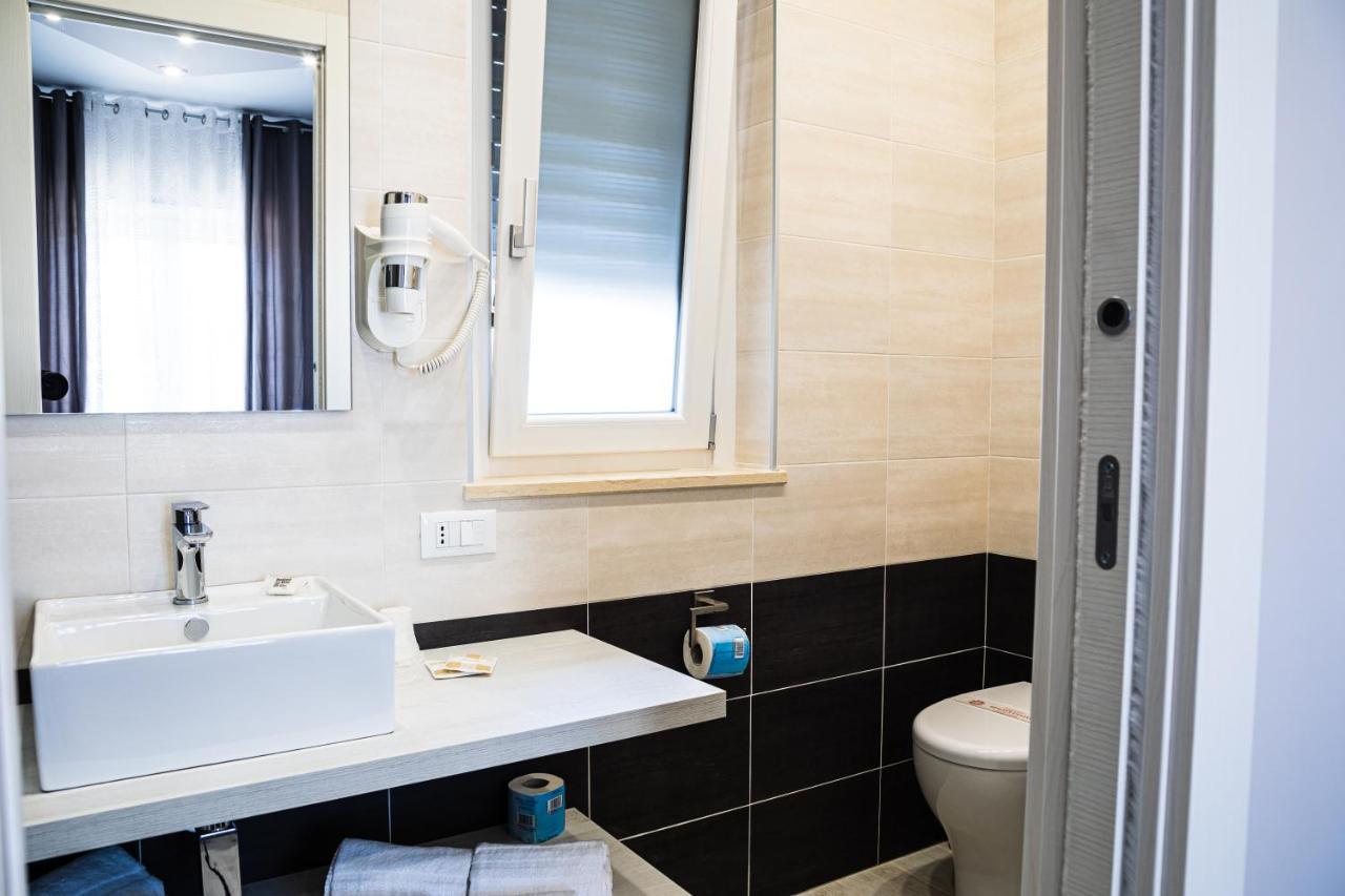 Ninfa Marina Hotell Termoli Eksteriør bilde